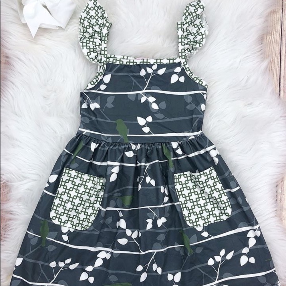 Girls dress
